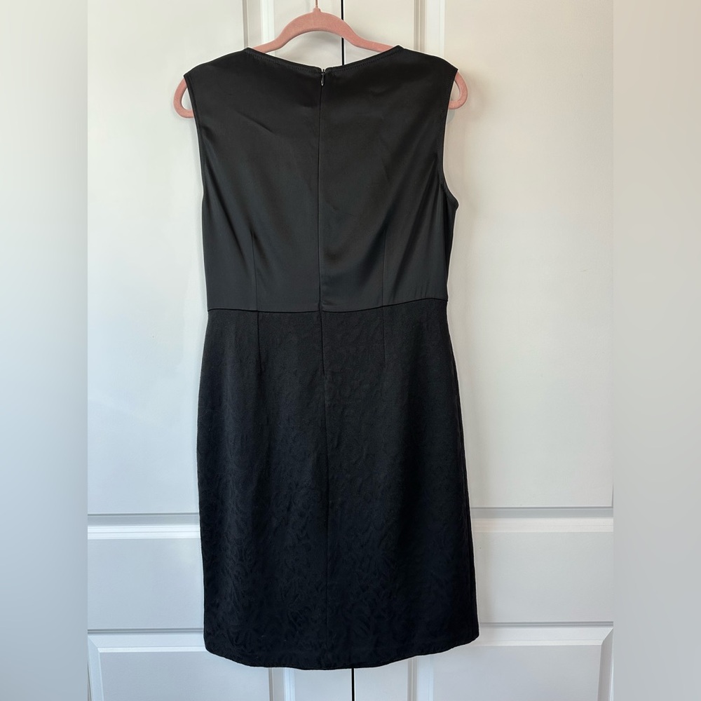 St. John Women’s Cocktail Sheath Dress Sleeveless Black (Size 10) - Picture 3 of 9
